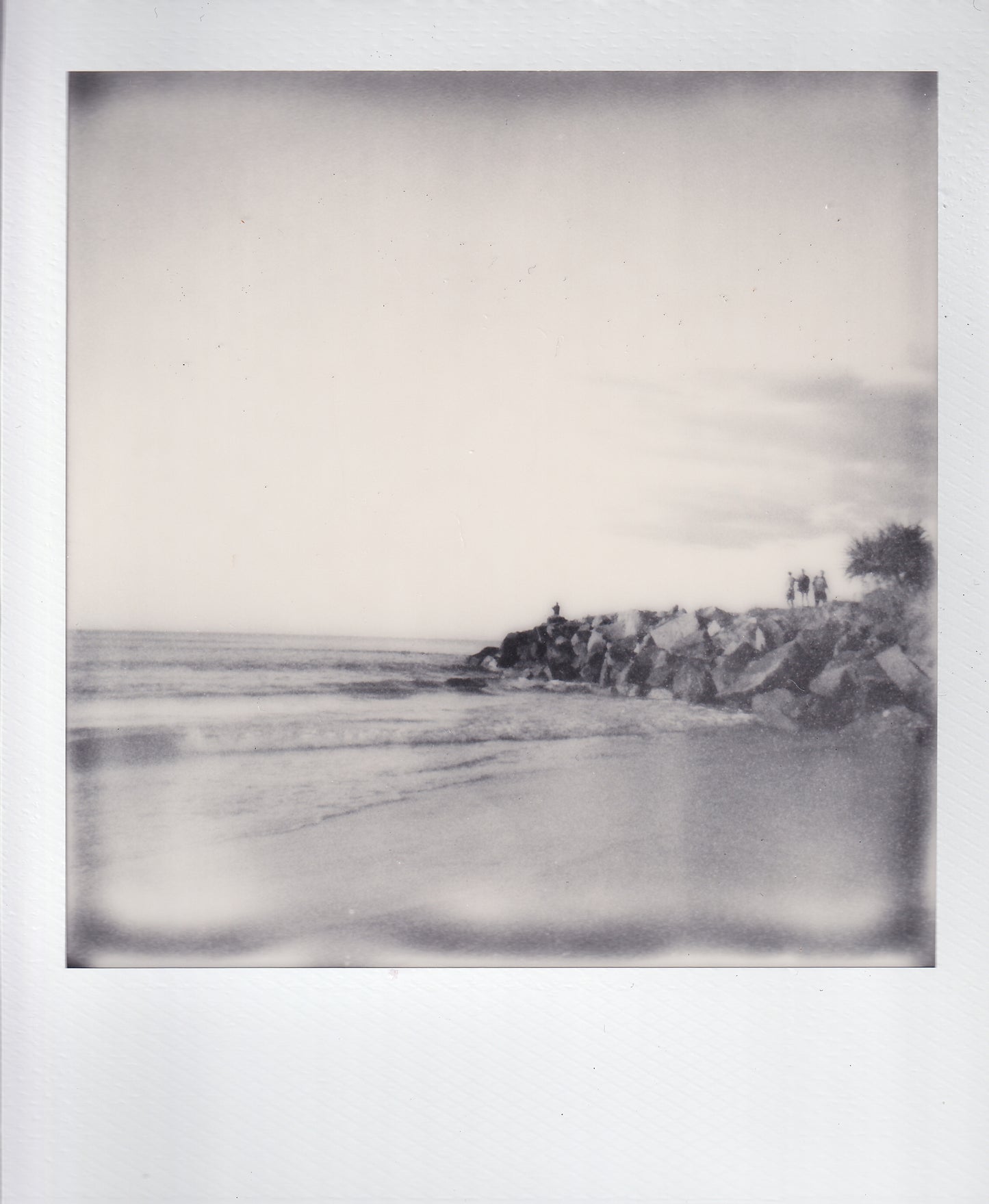 NOOSA SPIT (Polaroid)